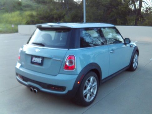 Used 2012 MINI Cooper S FWD image 6