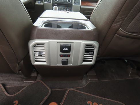 Used 2015 Ford F150 King Ranch w/ Equipment Group 601A Luxury AWD/4WD image 22