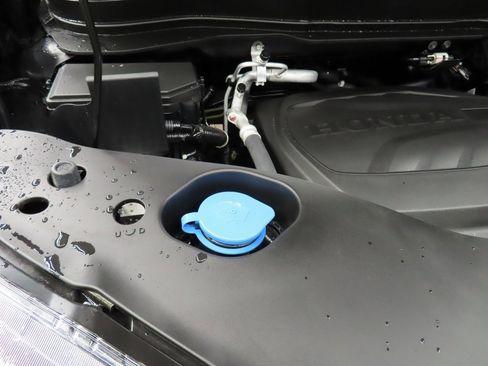 Used 2025 Honda Ridgeline TrailSport image 24