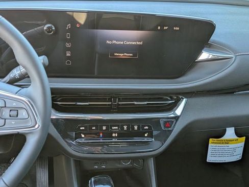 New 2026 Buick Envista Avenir image 11