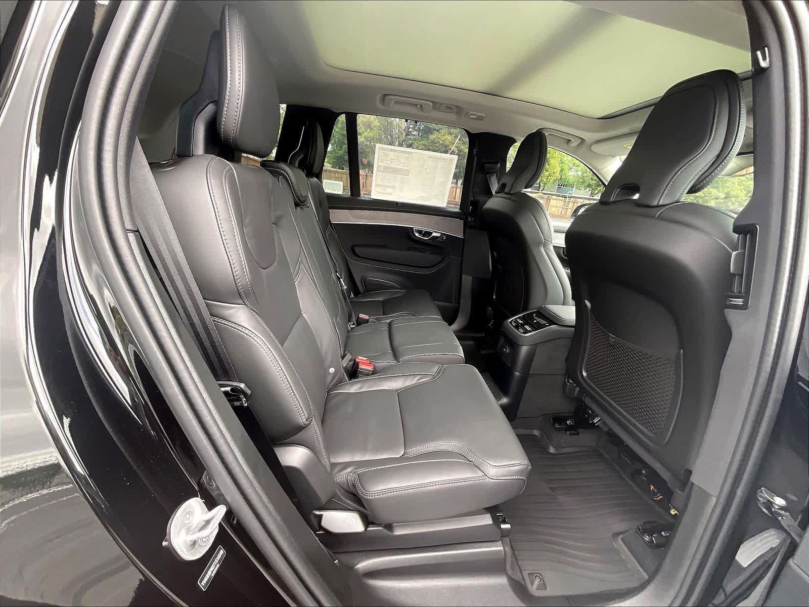 New 2026 Volvo XC90 T8 Ultra w/ Protection Package AWD/4WD image 27
