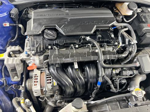 Used 2023 Hyundai Elantra SEL FWD image 27