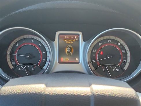 Used 2018 Dodge Journey SE w/ Connectivity Group image 26