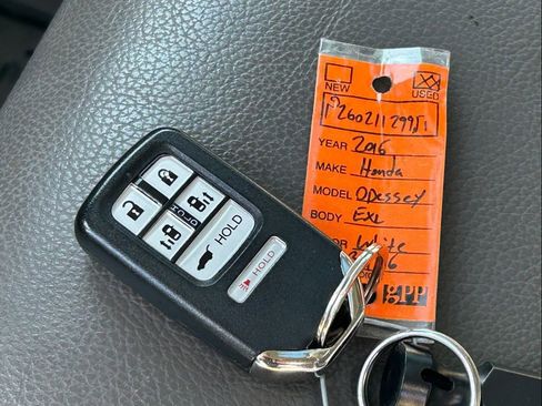 Used 2016 Honda Odyssey EX-L image 52