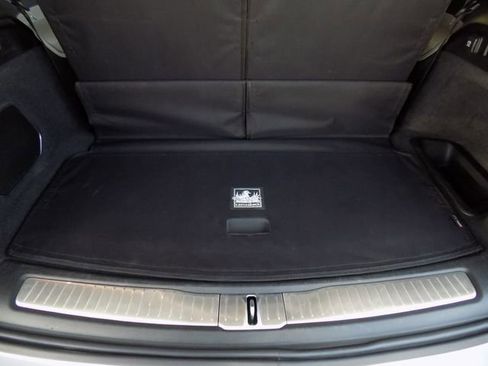 Used 2023 Jeep Grand Cherokee L Overland w/ MOPAR Finishing Package image 35