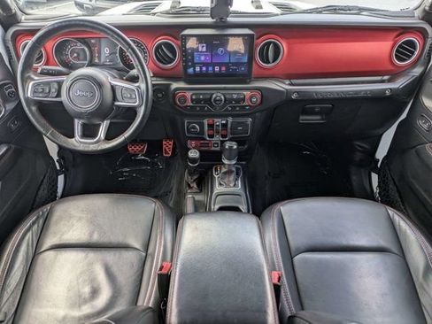 Used 2018 Jeep Wrangler Unlimited Rubicon AWD/4WD image 15
