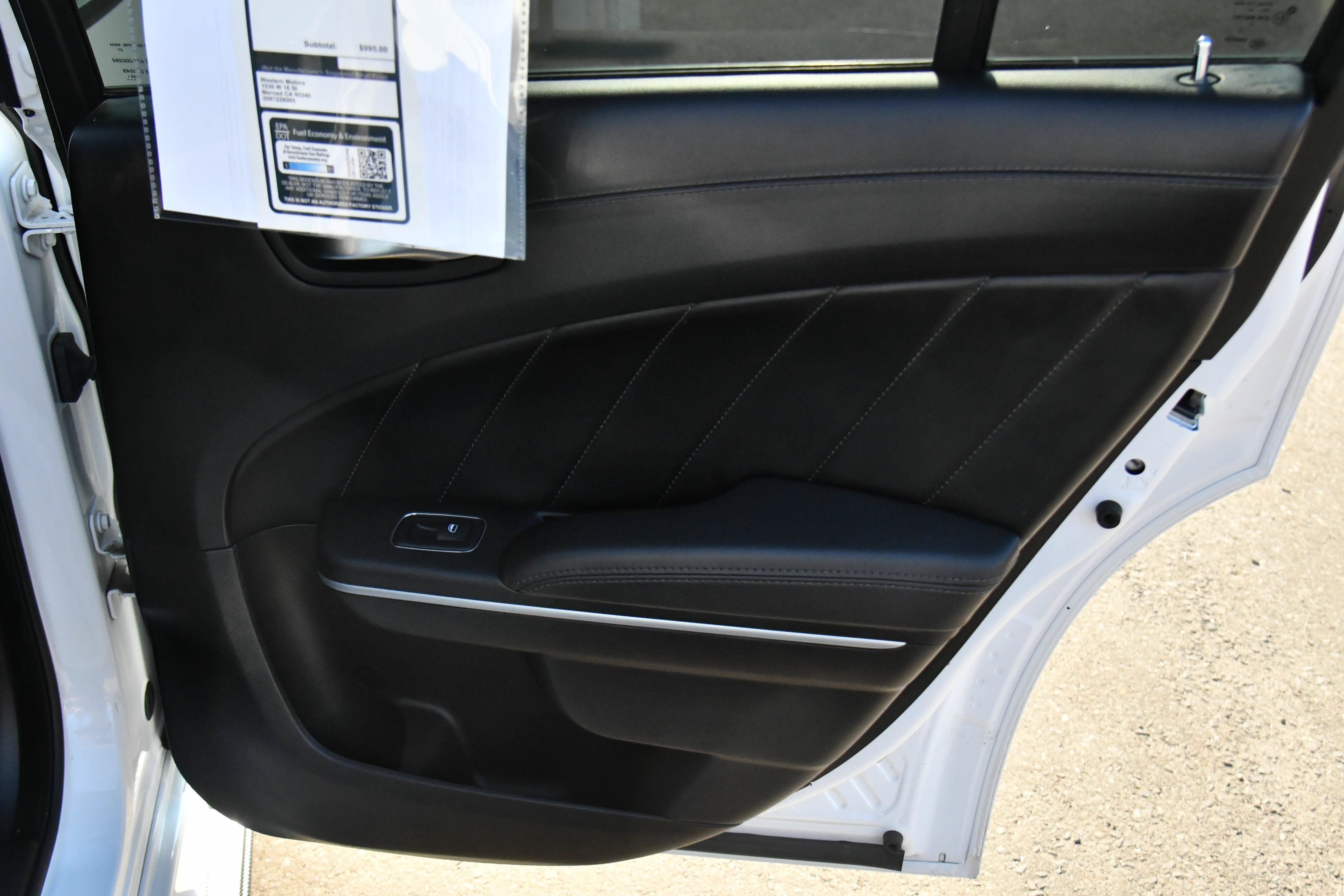 Used 2023 Dodge Charger R/T w/ Plus Group RWD image 40
