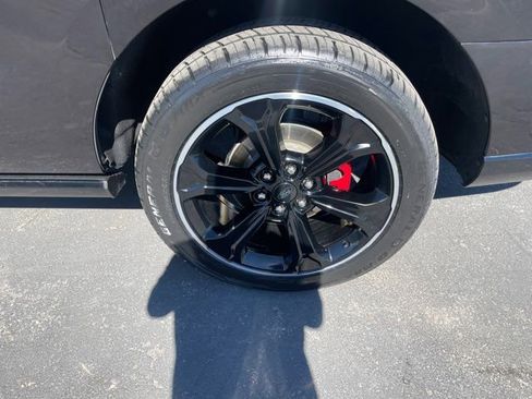 Used 2024 Ford Expedition Max Limited image 32