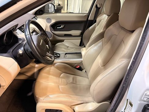 Used 2014 Land Rover Range Rover Evoque Pure Plus AWD/4WD image 9