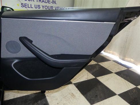 Used 2024 Tesla Model 3 image 24