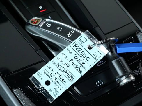 Certified 2022 Porsche 911 Carrera 4S image 30