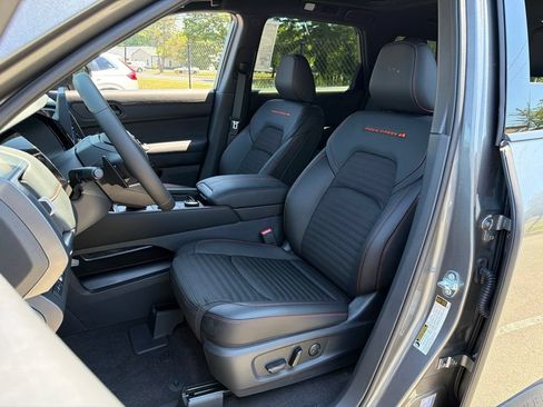 New 2026 Nissan Pathfinder Rock Creek w/ Rock Creek Premium Package AWD/4WD image 16