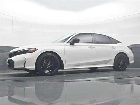 Used 2025 Honda Civic Sport image 30