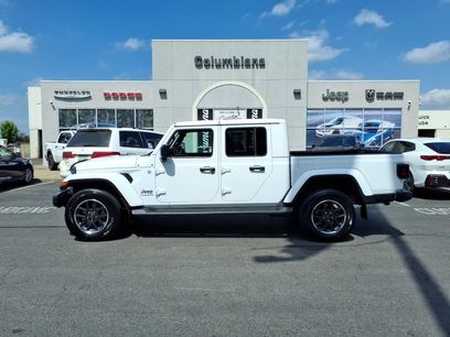 Used 2022 Jeep Gladiator Overland w/ Popular Equipment Package