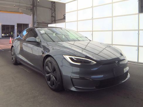 Used 2021 Tesla Model S Plaid AWD/4WD image 3