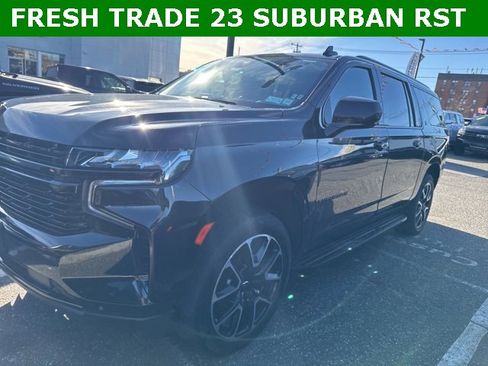 Used 2023 Chevrolet Suburban RST image 1