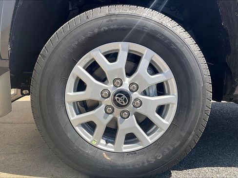 New 2026 Toyota Tacoma SR5 image 15