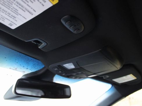 Used 2020 Ford Edge Titanium w/ Equipment Group 301A image 27