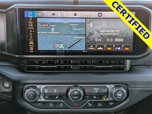 Used 2025 Jeep Wrangler Unlimited Rubicon image 17