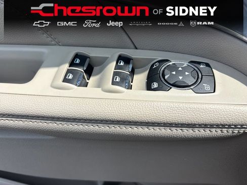 Used 2018 Ford Explorer Limited w/ Equipment Group 301A FWD image 17