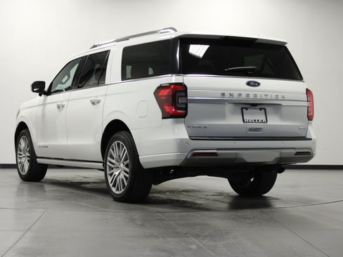 Used 2022 Ford Expedition Max Platinum AWD/4WD image 6