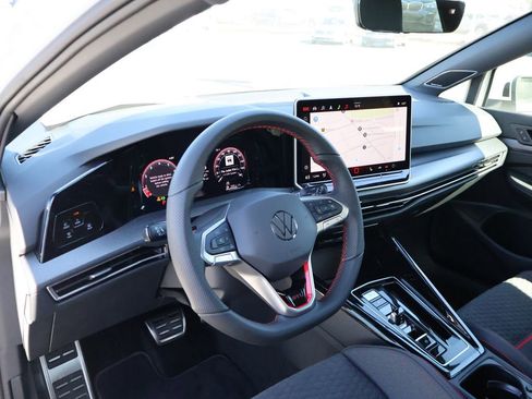 New 2026 Volkswagen GTI SE FWD image 18