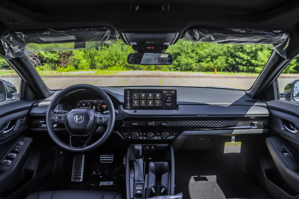 New 2026 Honda Accord Sport image 11