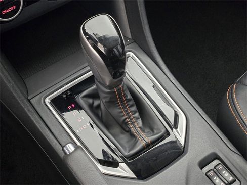 Used 2019 Subaru Crosstrek 2.0i Limited w/ Moonroof Package w/Navigation image 33