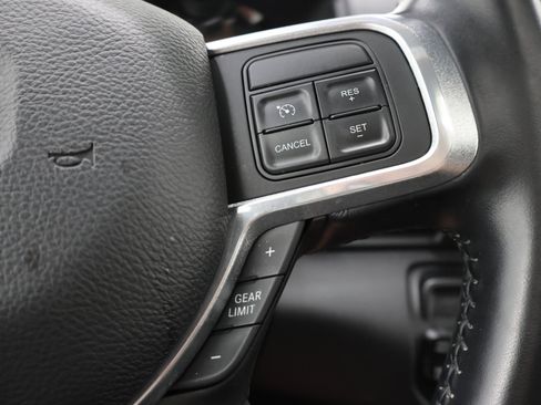 Used 2022 RAM 2500 Laramie w/ Night Edition AWD/4WD image 15