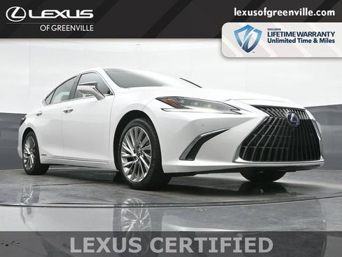 Certified 2022 Lexus ES 300h Ultra Luxury w/ Accessory Package 2 FWD image 32
