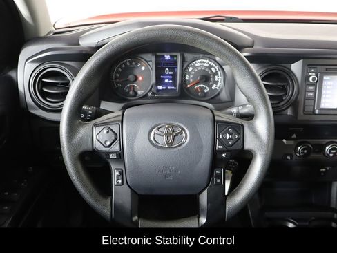 Used 2019 Toyota Tacoma SR w/ SR Convenience Package image 7