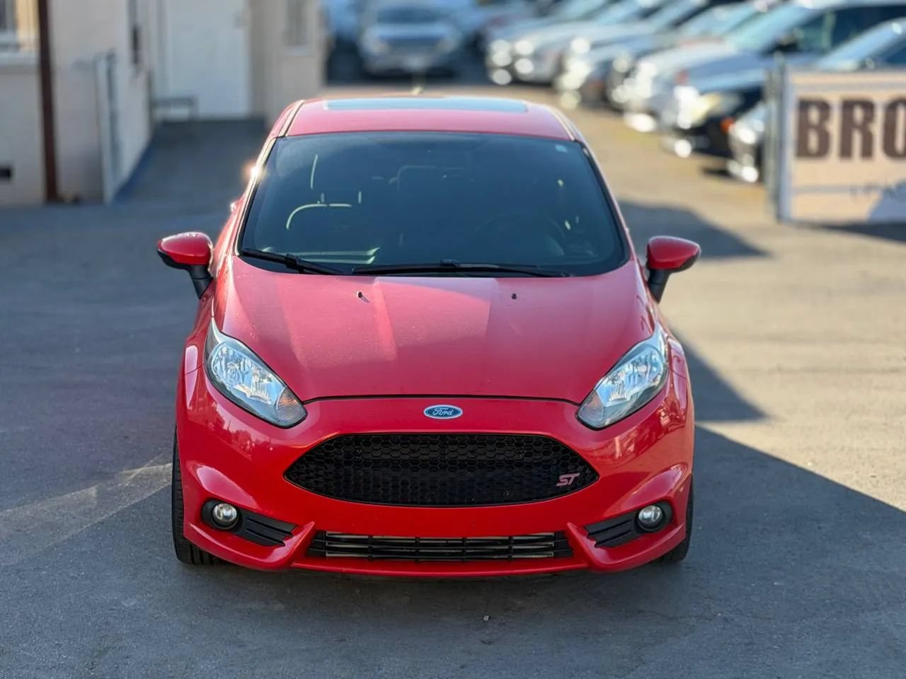 Used 2015 Ford Fiesta ST FWD image 3