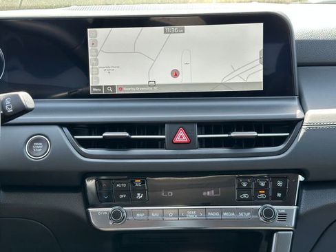 New 2026 Kia Seltos EX FWD image 31