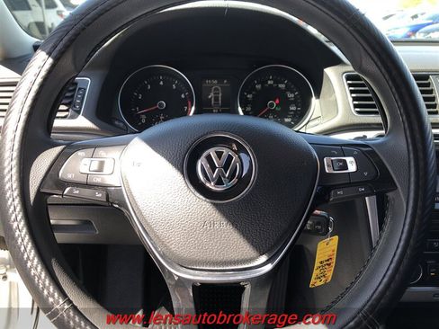 Used 2017 Volkswagen Passat 1.8T S FWD image 13