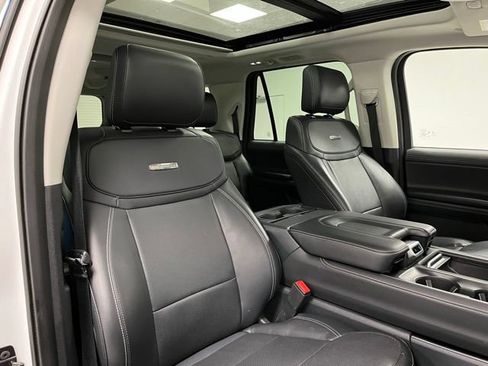 Used 2025 Ford Expedition Max Platinum AWD/4WD image 56
