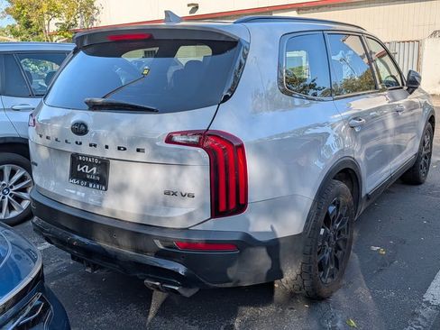 Used 2021 Kia Telluride EX w/ EX Premium Package AWD/4WD image 3