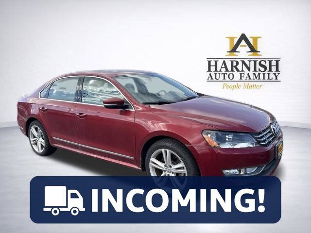 Used 2015 Volkswagen Passat 1.8T SEL Premium FWD image 1