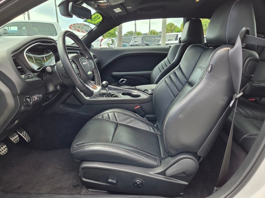 Used 2018 Dodge Challenger SRT RWD image 12