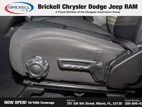 Used 2022 Jeep Wrangler Unlimited Sport image 27