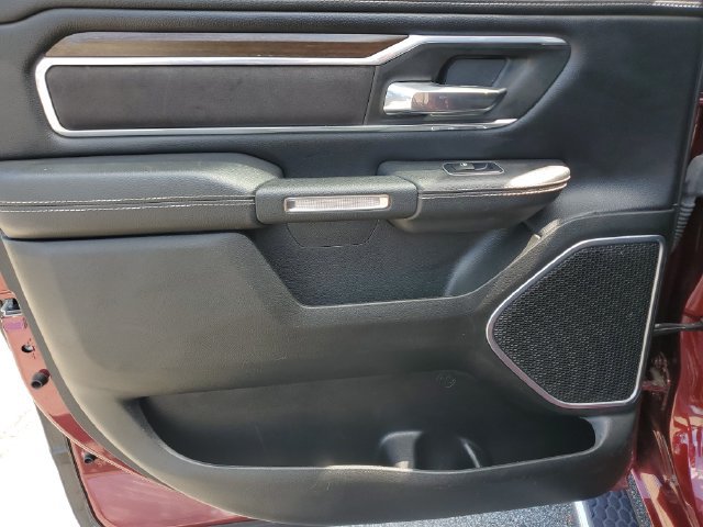 Used 2022 RAM 1500 Laramie AWD/4WD image 16