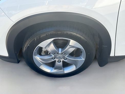 Used 2022 Honda HR-V LX image 35