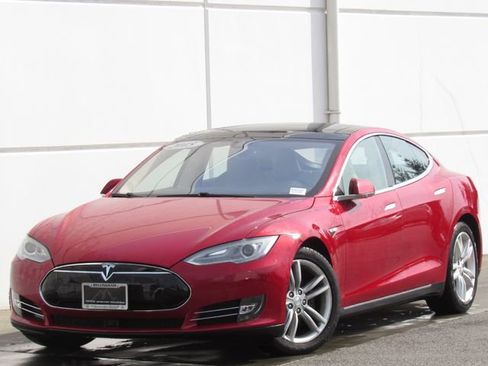 Used 2015 Tesla Model S 85D AWD/4WD image 1