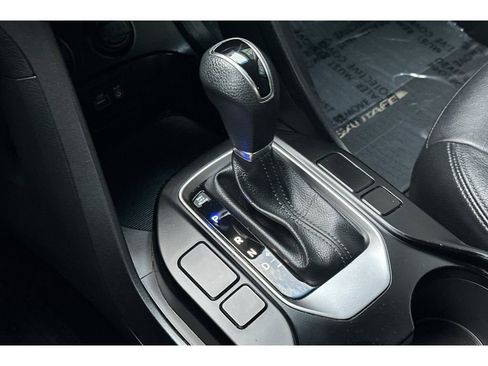 Used 2017 Hyundai Santa Fe Sport image 23