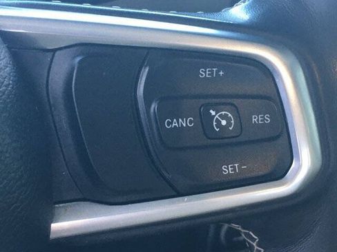 Used 2020 Jeep Gladiator Sport w/ Quick Order Package 24S AWD/4WD image 12