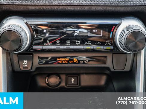 Used 2021 Toyota RAV4 LE image 41