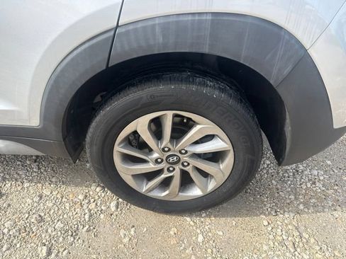Used 2018 Hyundai Tucson SEL AWD/4WD image 11