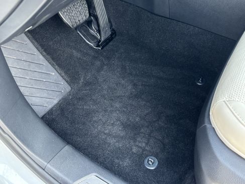 Used 2025 Lexus RX 350 Premium Plus w/ Accessory Package (Z1) image 17