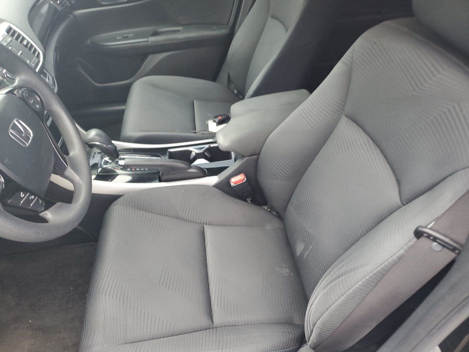 Used 2017 Honda Accord LX image 16