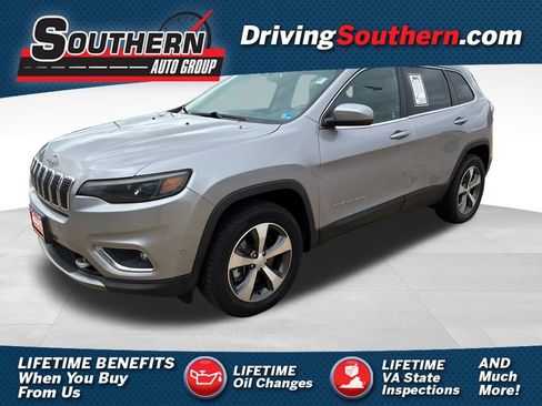 Used 2021 Jeep Cherokee Limited w/ Elite Package AWD/4WD image 1