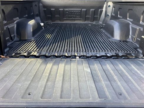 Used 2019 Chevrolet Silverado 1500 LT image 5